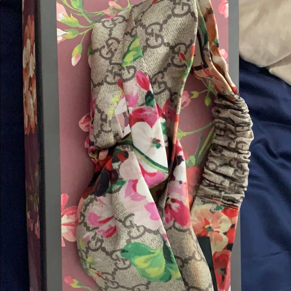 Gucci floral headband